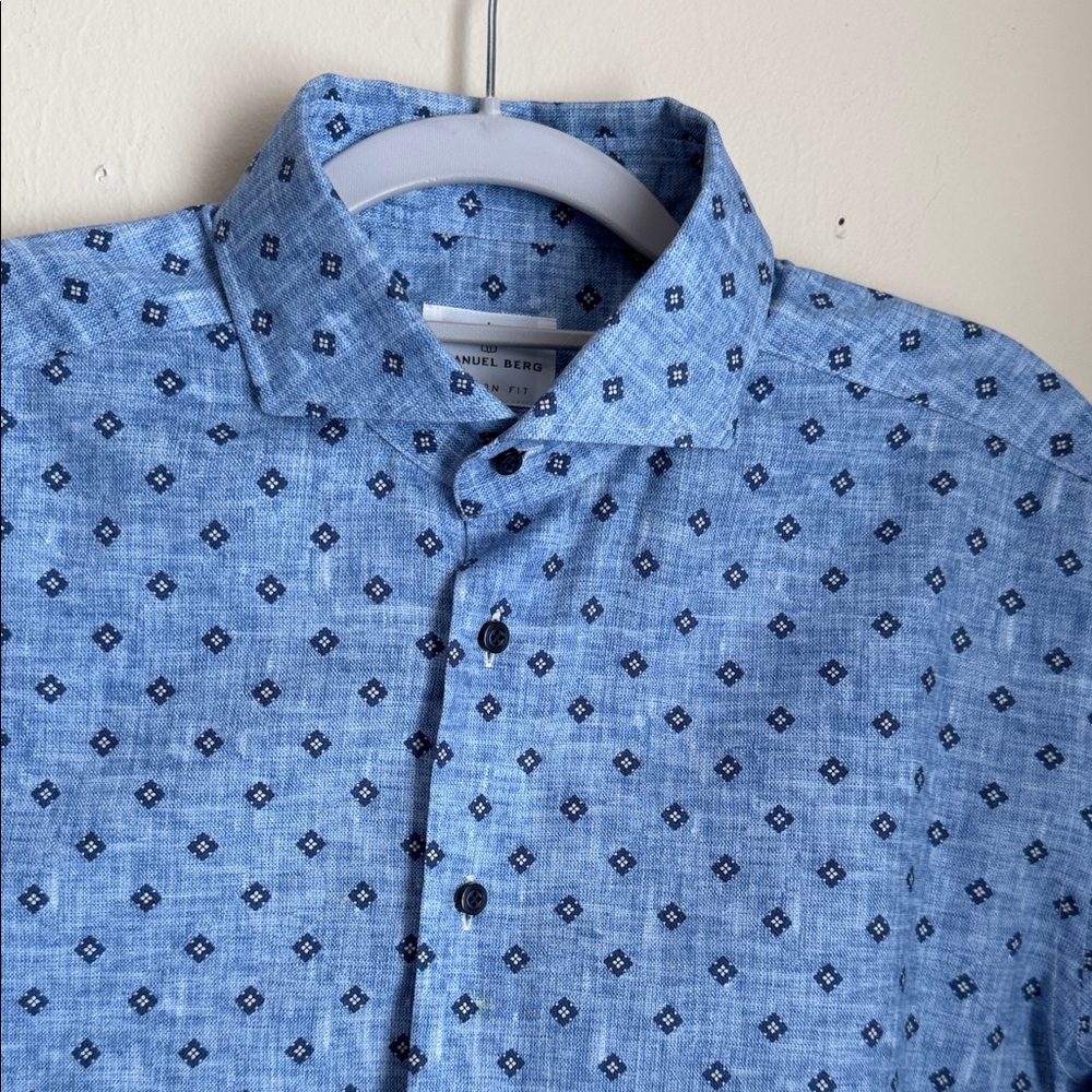 Men's Light Blue Patterned Button Down Shirt - Picture 4 of 8